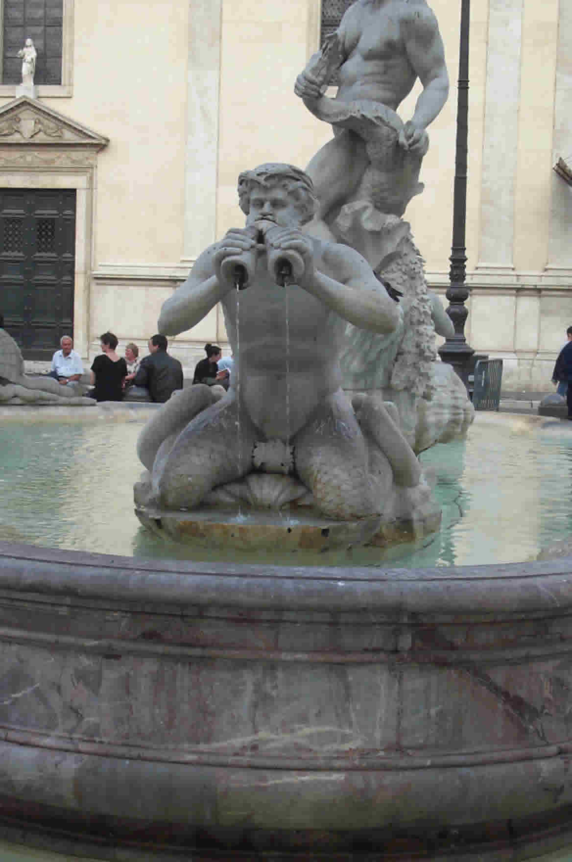Piazza Navona fountain