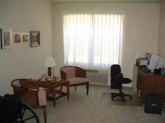 Area off of the living room