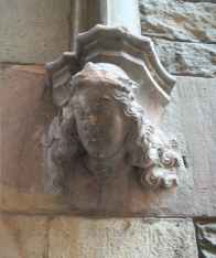 Carrer del Bisbe, Detail