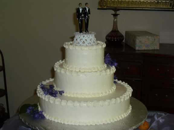 Cake all assembled