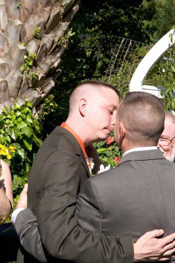 Kiss